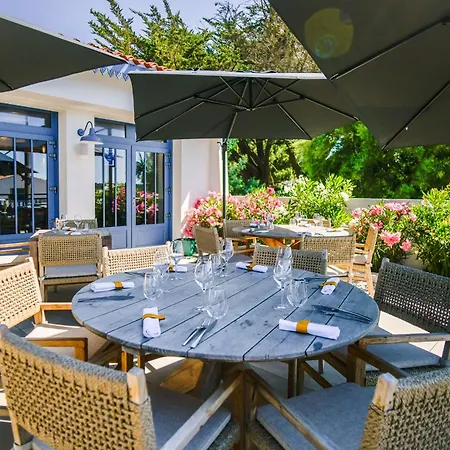 Domaine Les Clayeres ホテル *