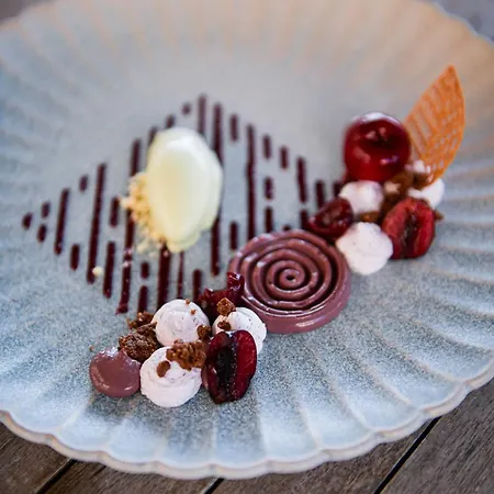 Domaine Les Clayeres Talmont-Saint-Hilaire