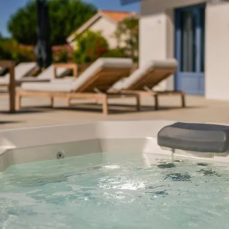 Domaine Les Clayères Talmont-Saint-Hilaire