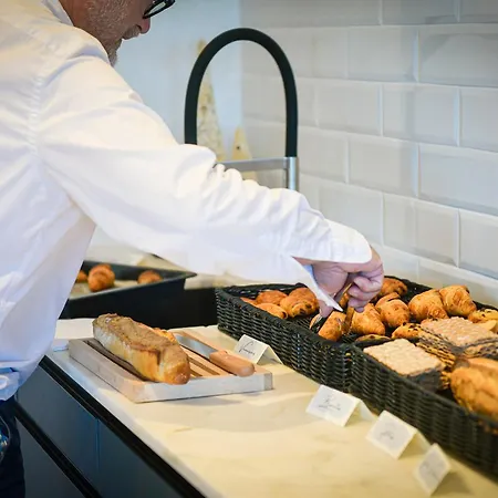 Domaine Les Clayères Hotel *