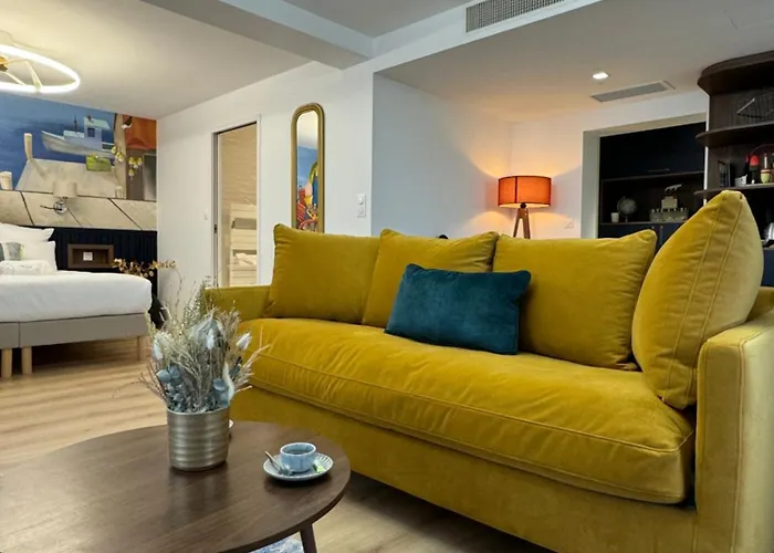 Hotel Domaine Les Clayères *