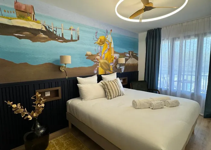 Domaine Les Clayères Hotel *