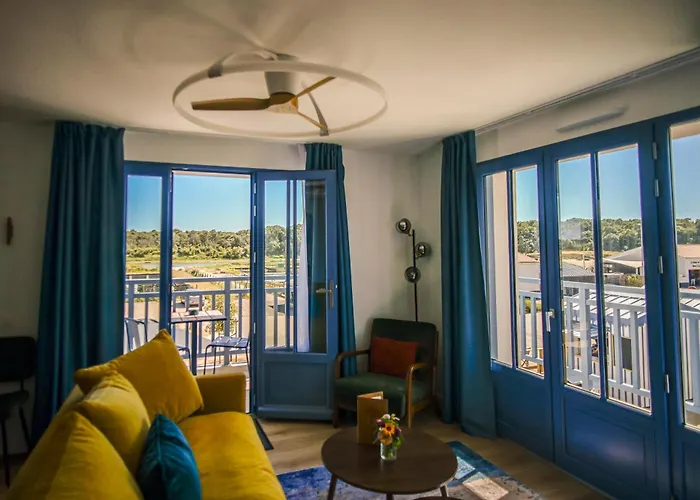 Domaine Les Clayères * Talmont-Saint-Hilaire