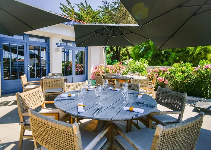 Domaine Les Clayères Hotel *