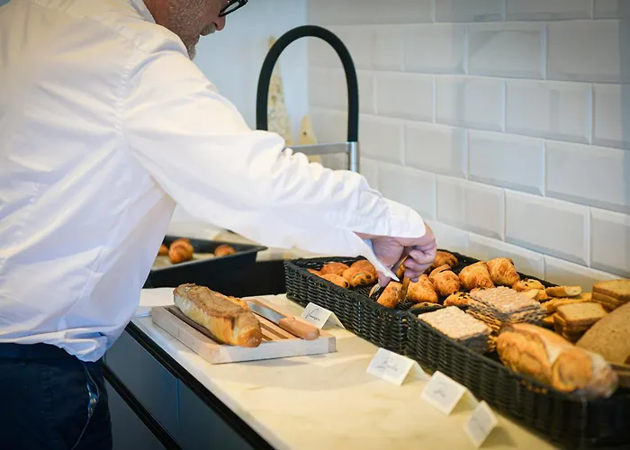 Domaine Les Clayères Hotel *